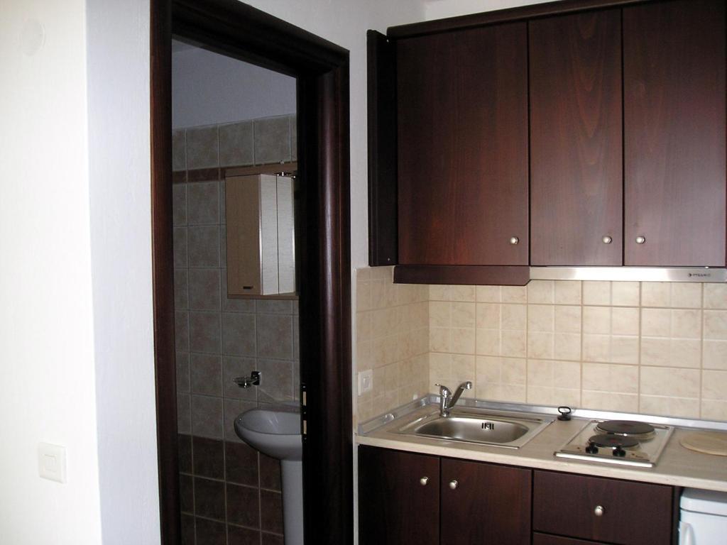 Golden Beach Inn Chrysi Ammoudia Room photo