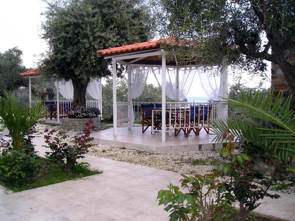 Golden Beach Inn Chrysi Ammoudia Room photo